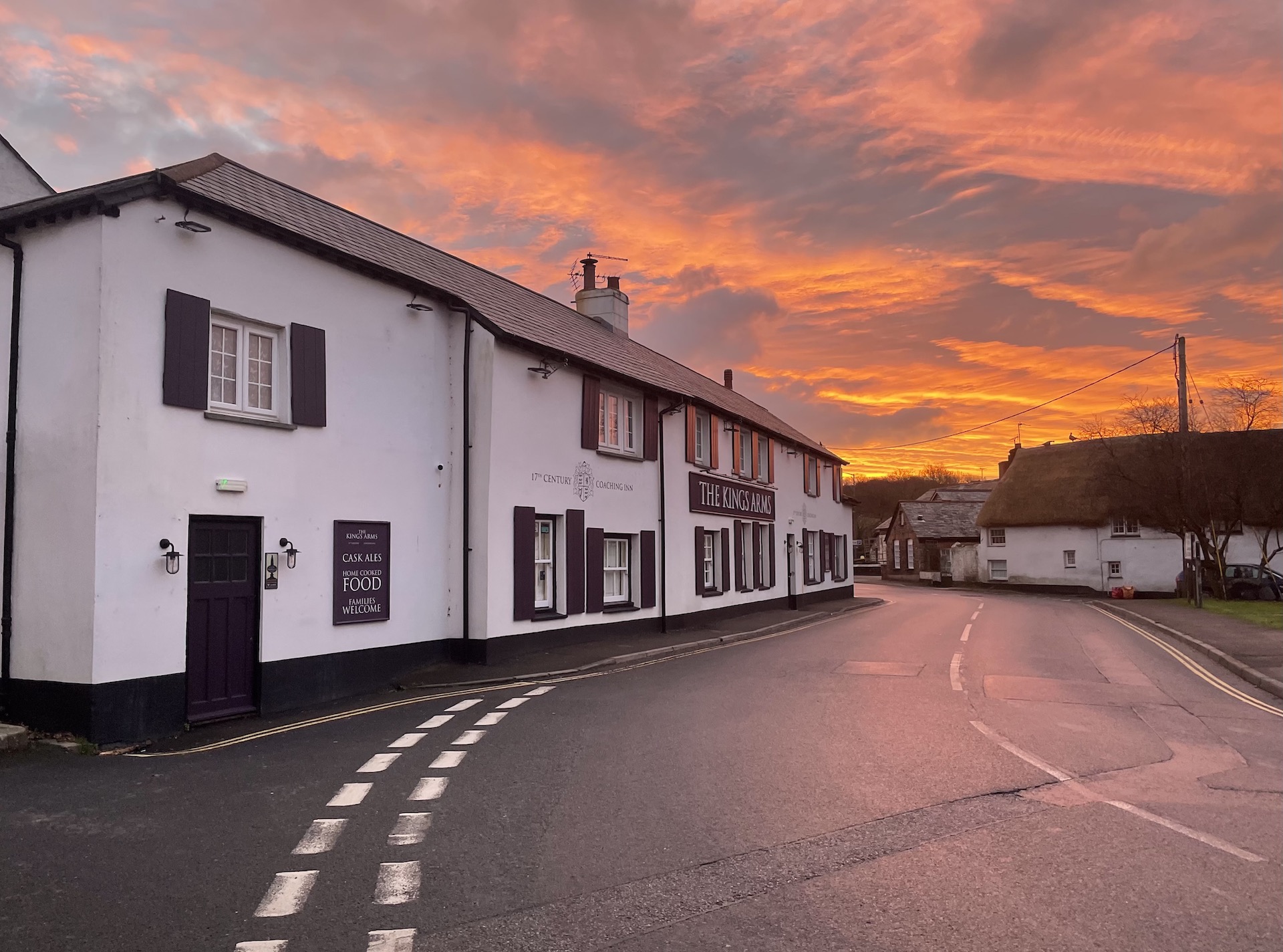 The Kings Arms, Stratton